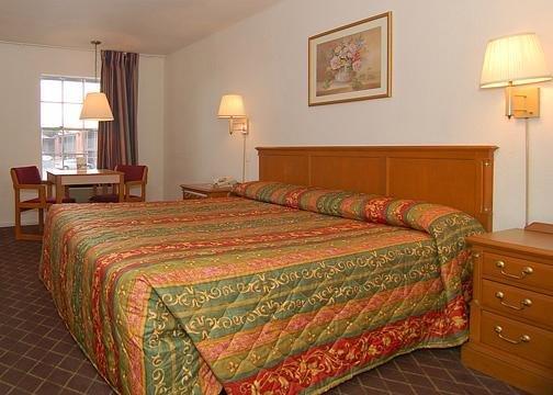 Econo Lodge Huntsville- University Area Exteriör bild